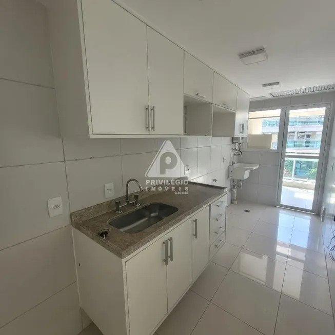 Foto 1 de Apartamento com 2 Quartos à venda, 77m² em Recreio Dos Bandeirantes, Rio de Janeiro