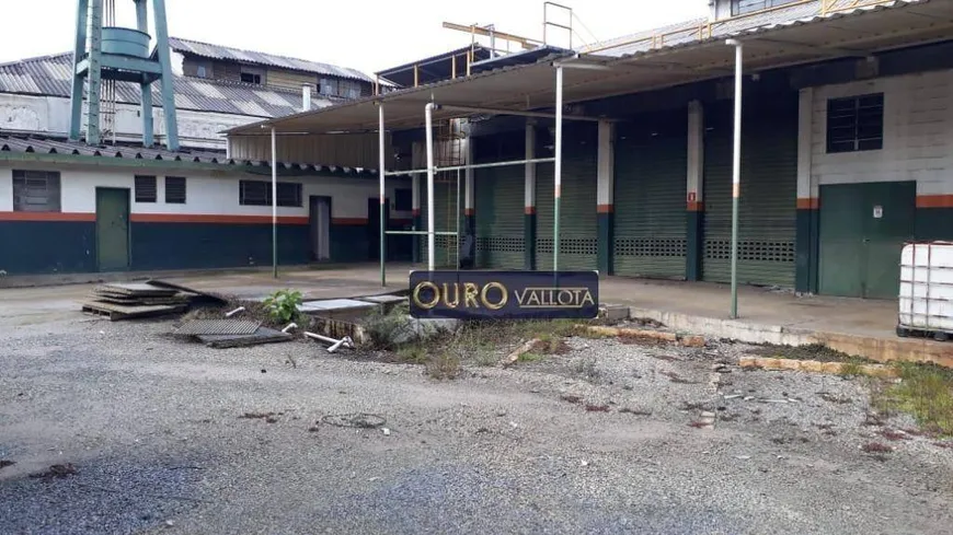 Foto 1 de Galpão/Depósito/Armazém à venda, 1800m² em Móoca, São Paulo