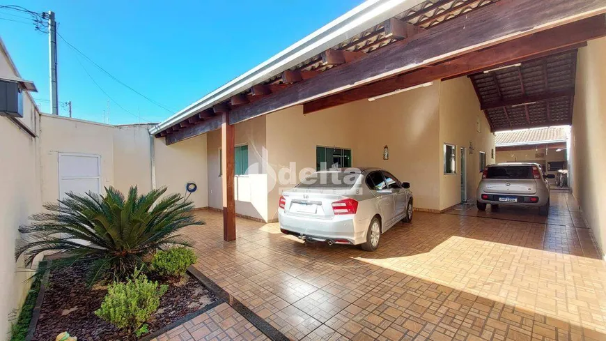 Foto 1 de Casa com 3 Quartos à venda, 183m² em Minas Gerais, Uberlândia