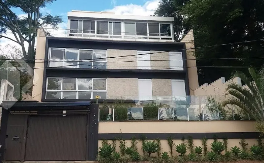 Foto 1 de Apartamento com 3 Quartos à venda, 260m² em Vila Assunção, Porto Alegre