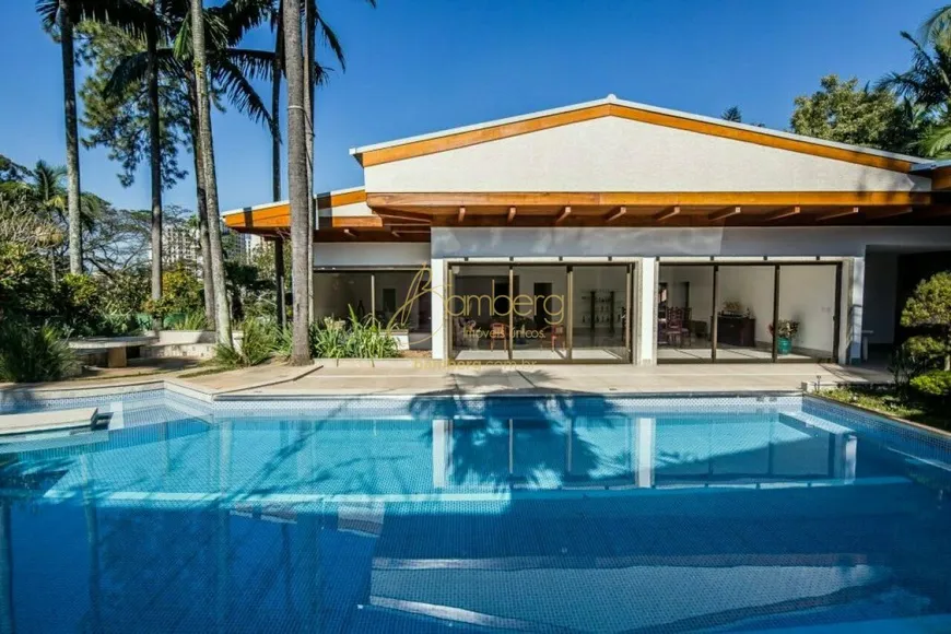 Foto 1 de Casa com 5 Quartos à venda, 750m² em Jardim Marajoara, São Paulo