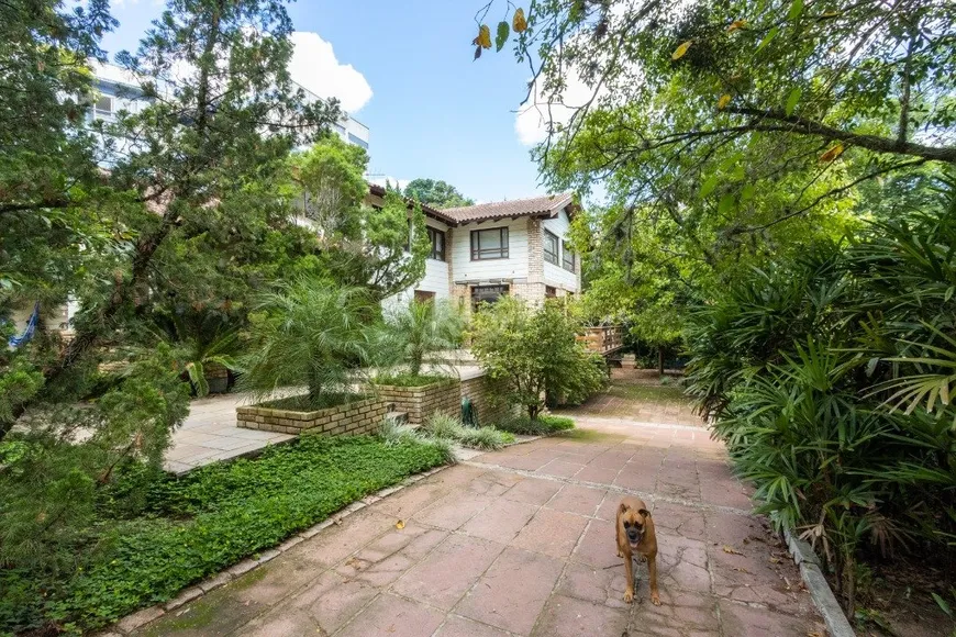 Foto 1 de Casa com 4 Quartos à venda, 500m² em Tristeza, Porto Alegre