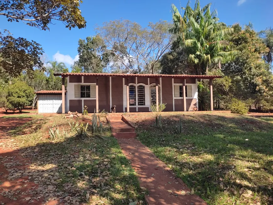 Foto 1 de Fazenda/Sítio com 2 Quartos à venda, 200m² em Zona Rural, Abadiânia