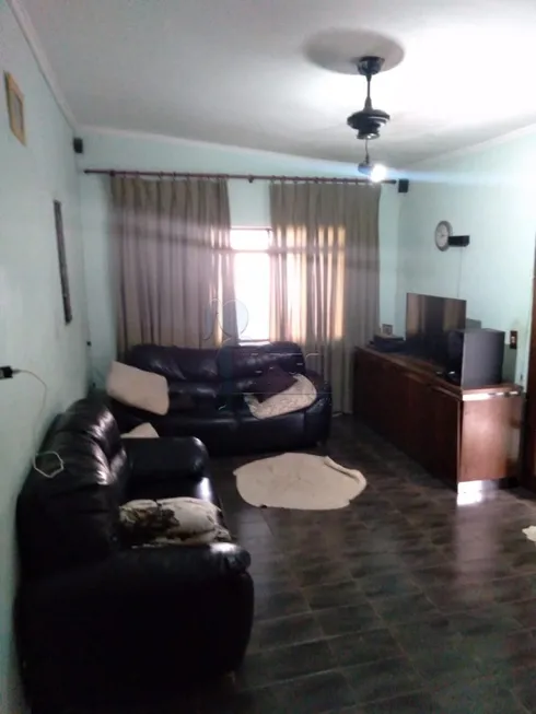 Foto 1 de Casa com 3 Quartos à venda, 230m² em Jardim Irajá, Ribeirão Preto