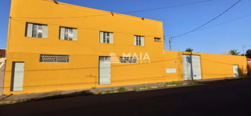 Foto 1 de Galpão/Depósito/Armazém para alugar, 800m² em Jardim Induberaba, Uberaba