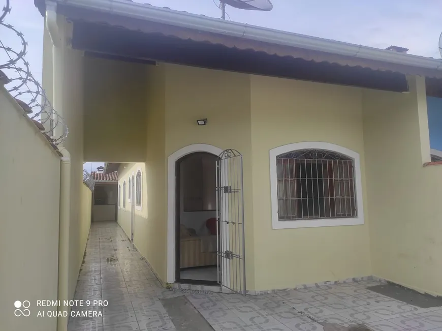 Foto 1 de Casa com 2 Quartos à venda, 56m² em Suarão, Itanhaém