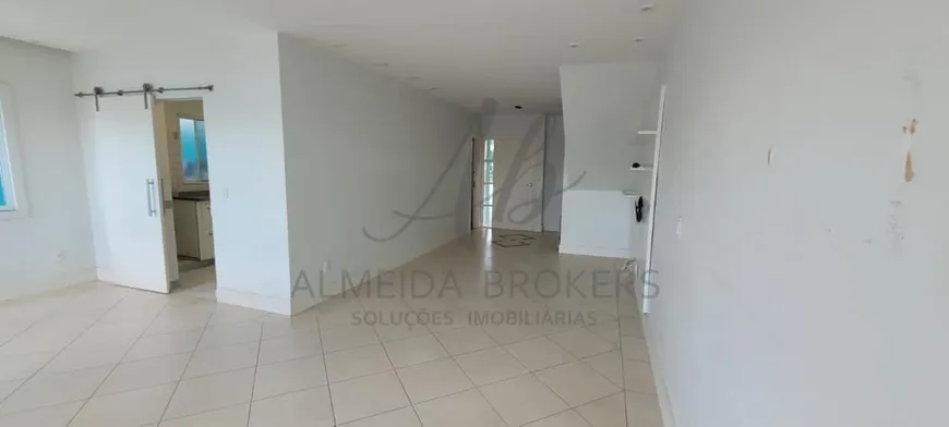 Foto 1 de Casa de Condomínio com 3 Quartos à venda, 130m² em Parque Rural Fazenda Santa Cândida, Campinas