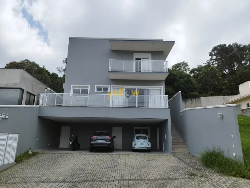 Foto 1 de Casa de Condomínio com 3 Quartos à venda, 359m² em Caputera, Arujá