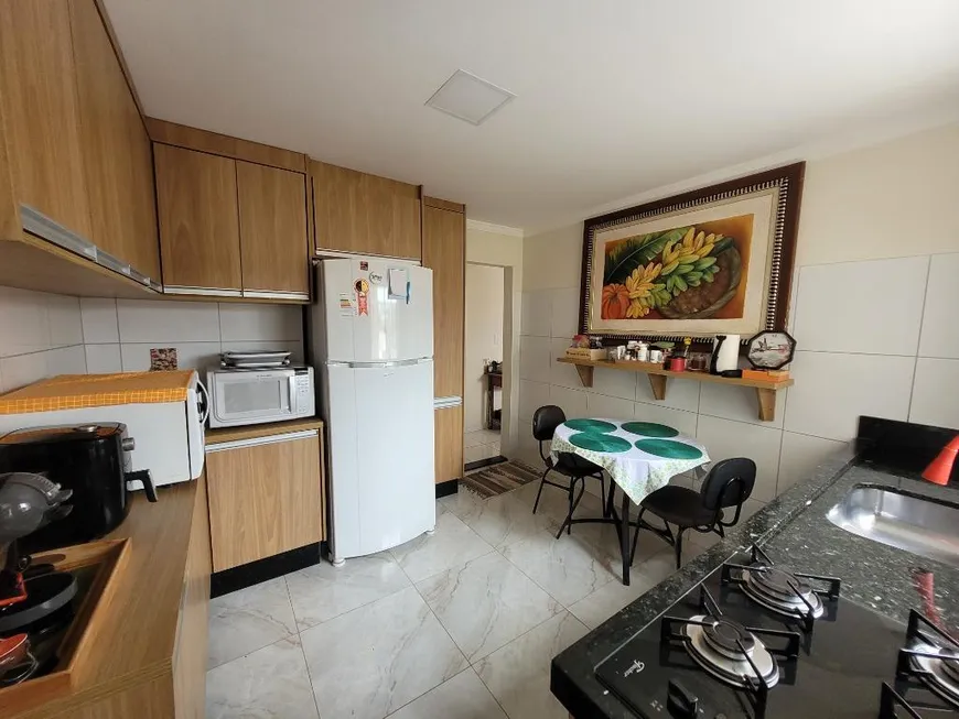 Foto 1 de Apartamento com 3 Quartos à venda, 84m² em Zona 05, Maringá
