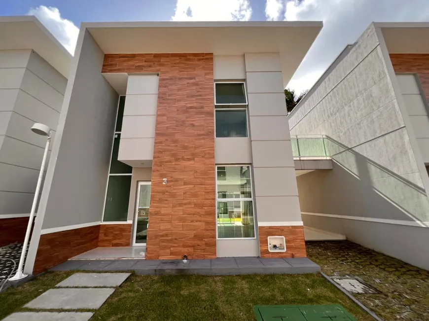 Foto 1 de Casa de Condomínio com 3 Quartos à venda, 200m² em Mangabeira, Eusébio