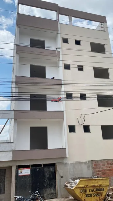 Foto 1 de Apartamento com 3 Quartos à venda, 97m² em Ramos, Viçosa