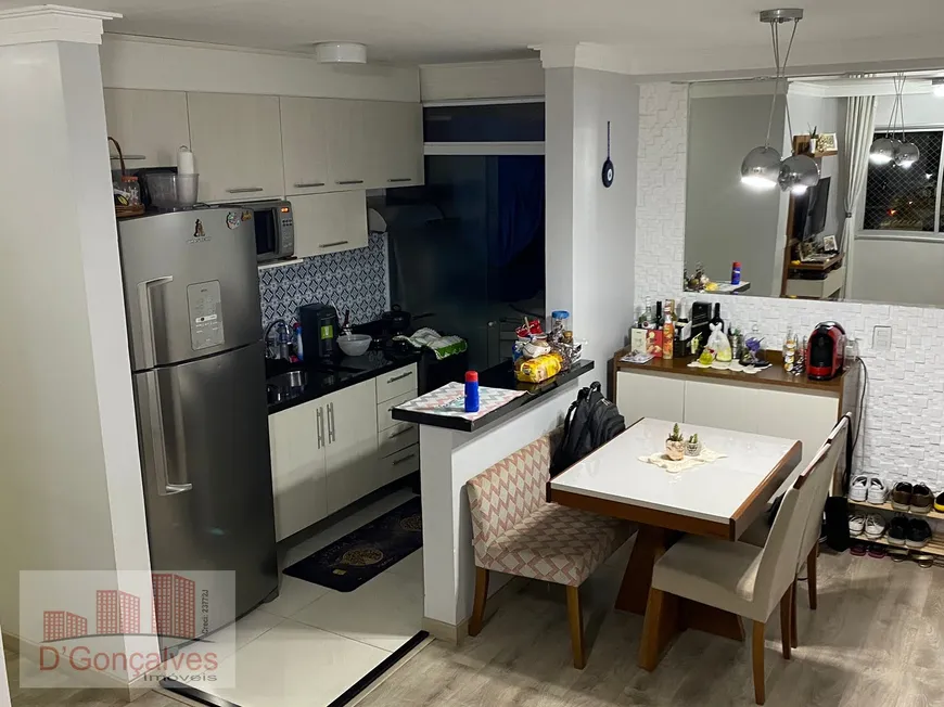 Foto 1 de Apartamento com 3 Quartos à venda, 57m² em Canhema, Diadema