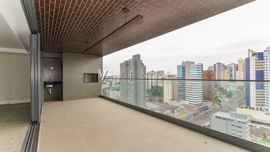 Foto 1 de Apartamento com 4 Quartos à venda, 236m² em Juvevê, Curitiba