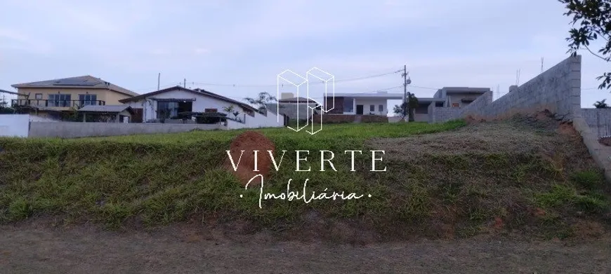 Foto 1 de Lote/Terreno à venda, 800m² em Village Aracoiaba, Aracoiaba da Serra