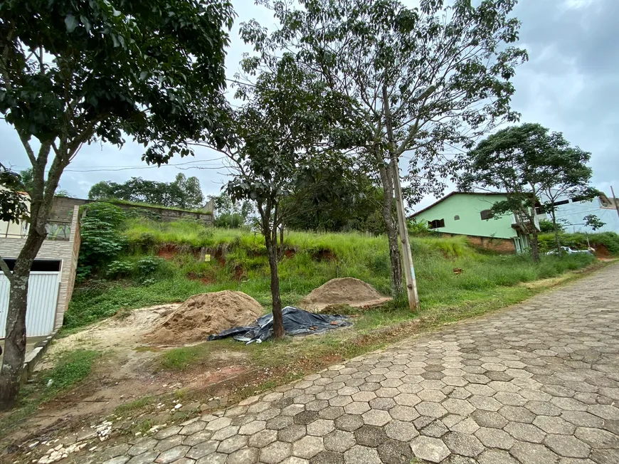 Foto 1 de Lote/Terreno à venda, 250m² em Lagoa Seca, São Lourenço
