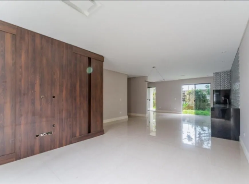 Foto 1 de Casa com 3 Quartos à venda, 160m² em Jardim Novo Embu, Embu das Artes