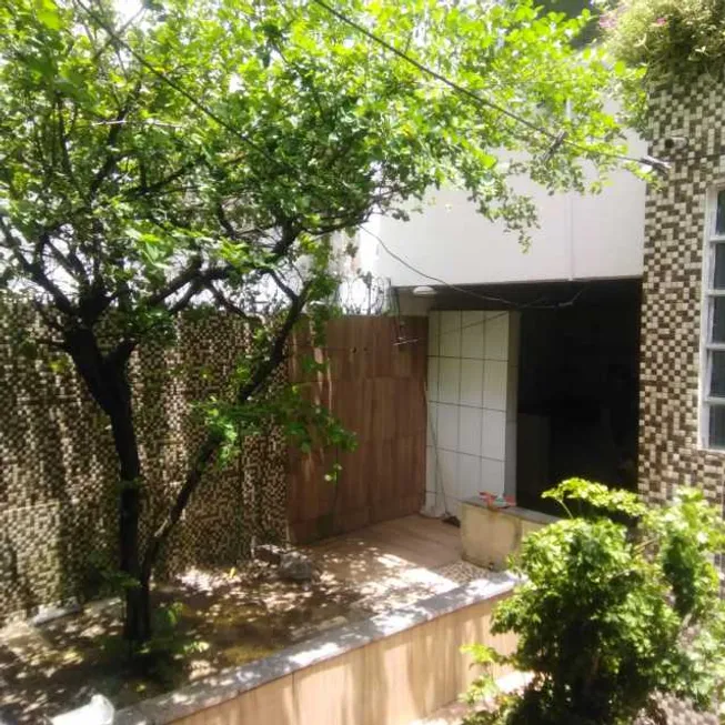 Foto 1 de Casa com 3 Quartos à venda, 182m² em Piatã, Salvador