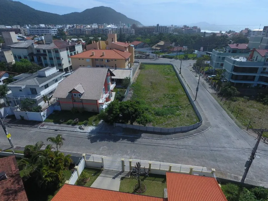 Foto 1 de Lote/Terreno à venda, 1047m² em Ingleses do Rio Vermelho, Florianópolis