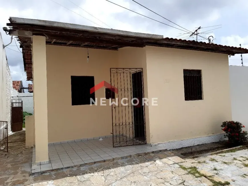 Foto 1 de Casa com 2 Quartos à venda, 75m² em Bancários, João Pessoa