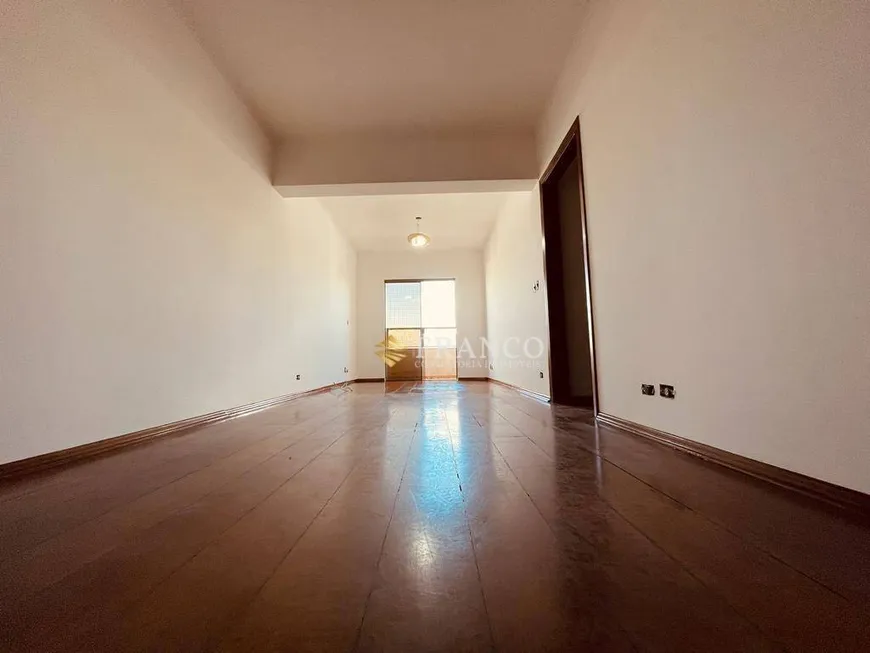 Foto 1 de Apartamento com 3 Quartos à venda, 82m² em Centro, Taubaté