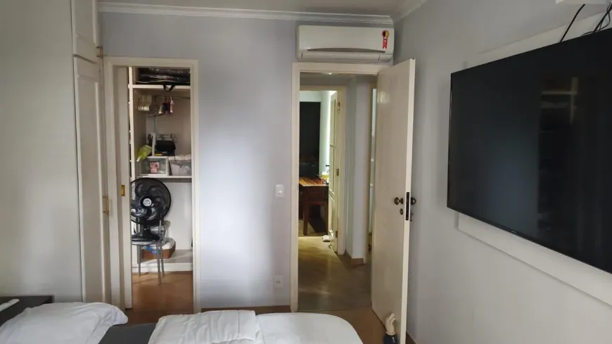 Foto 1 de Apartamento com 3 Quartos à venda, 110m² em Moema, São Paulo