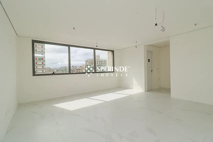 Foto 1 de Sala Comercial para alugar, 32m² em Independência, Porto Alegre