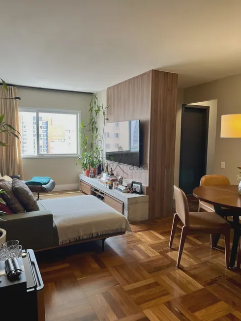Foto 1 de Apartamento com 2 Quartos à venda, 75m² em Moema, São Paulo
