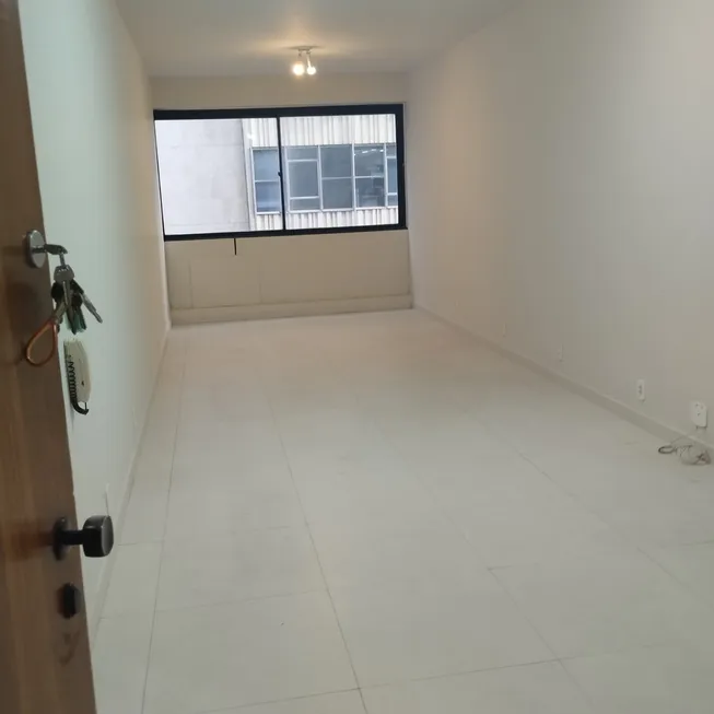 Foto 1 de Sala Comercial para alugar, 35m² em Centro, Rio de Janeiro