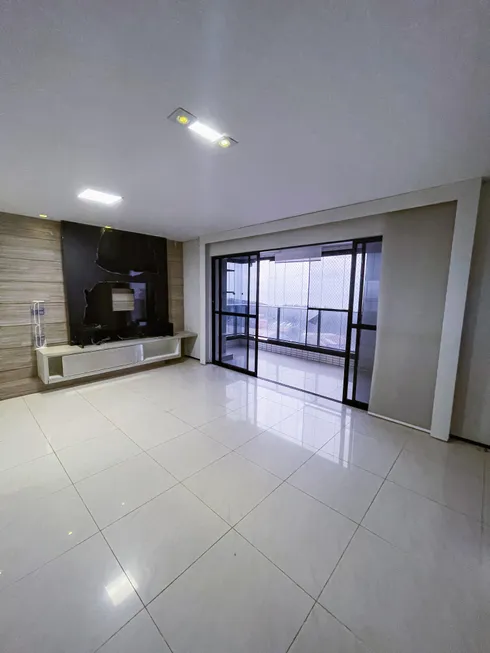 Foto 1 de Apartamento com 4 Quartos à venda, 187m² em Jardim Renascença, São Luís