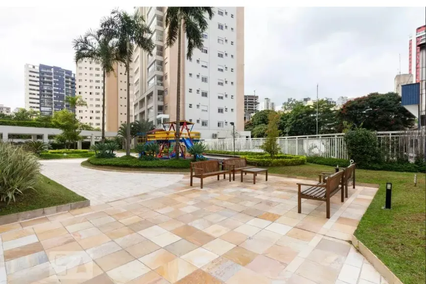 Foto 1 de Apartamento com 3 Quartos à venda, 146m² em Vila Alexandria, São Paulo