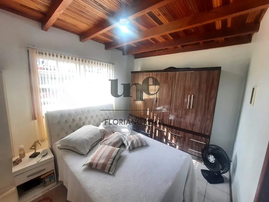 Foto 1 de Casa com 3 Quartos à venda, 150m² em Carianos, Florianópolis