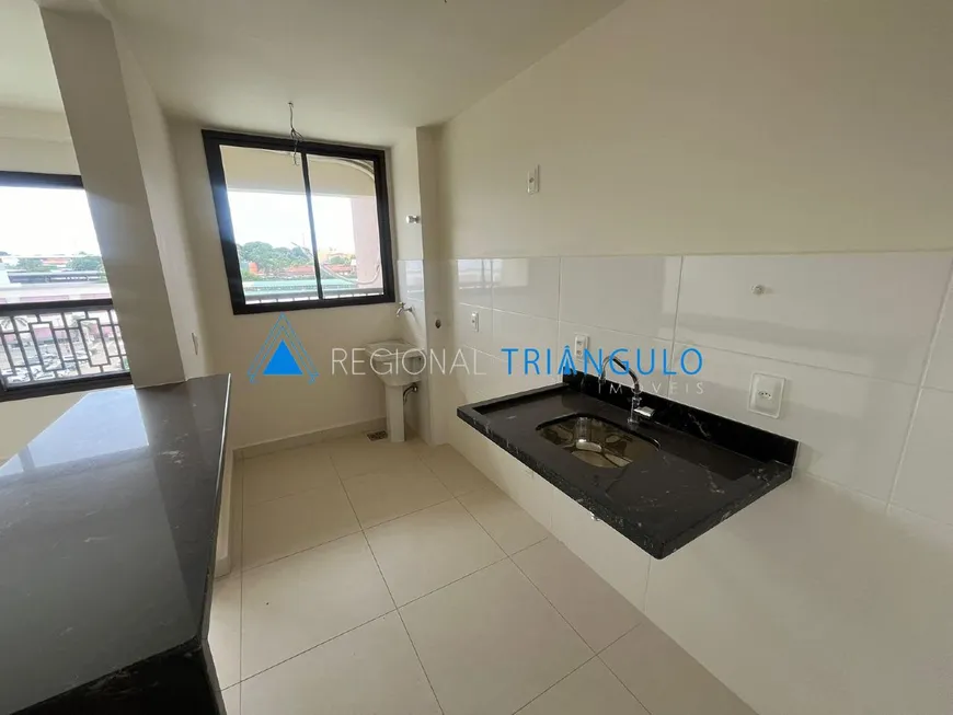 Foto 1 de Apartamento com 2 Quartos à venda, 56m² em Santa Maria, Uberaba