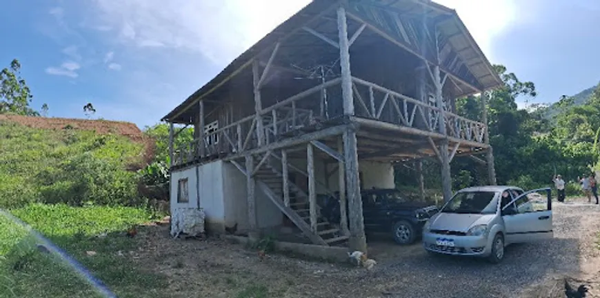 Foto 1 de Casa com 2 Quartos à venda, 280m² em Escalvado, Navegantes