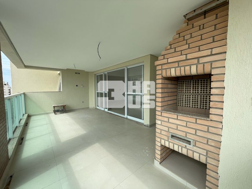 Foto 1 de Apartamento com 3 Quartos à venda, 118m² em Enseada, Guarujá