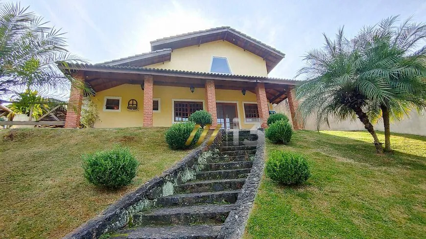 Foto 1 de Fazenda/Sítio com 3 Quartos à venda, 340m² em Condomínio Estancia dos Lagos, Atibaia