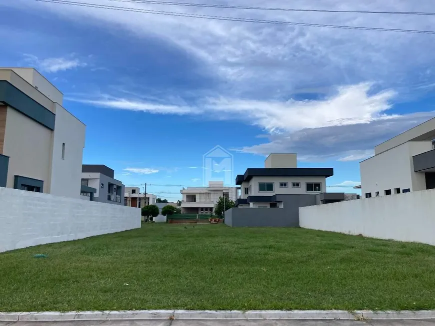 Foto 1 de Lote/Terreno à venda, 493m² em Alphaville Jacuhy, Serra