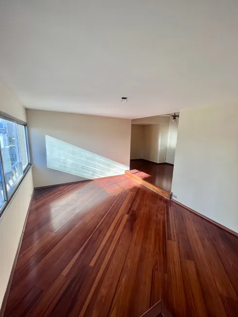 Foto 1 de Apartamento com 3 Quartos à venda, 120m² em Brooklin, São Paulo