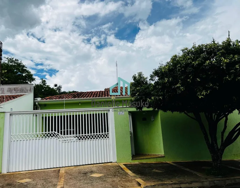 Foto 1 de Casa com 3 Quartos à venda, 204m² em Jardim Chico Piscina, Mococa