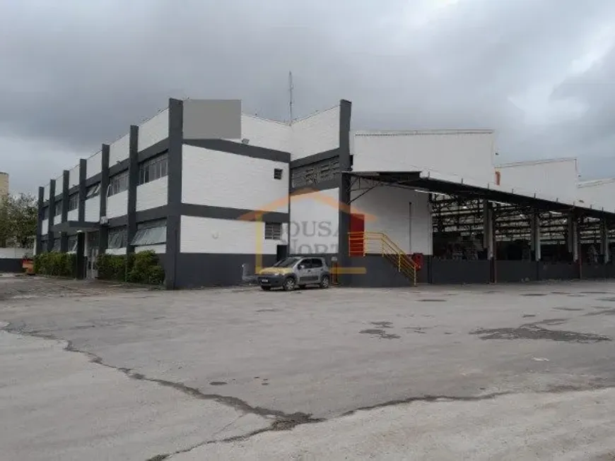 Foto 1 de Galpão/Depósito/Armazém para venda ou aluguel, 5500m² em Cumbica, Guarulhos