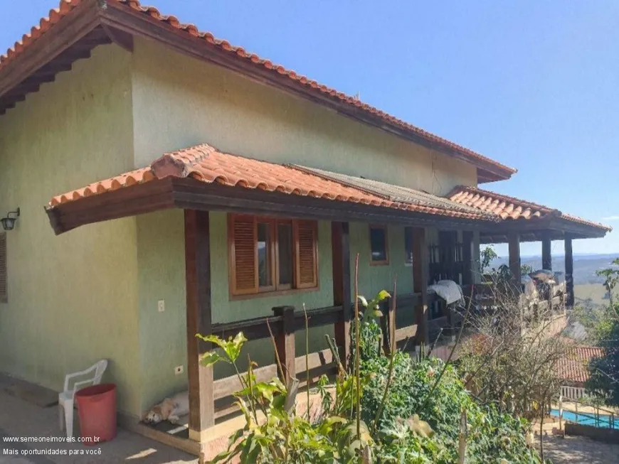 Foto 1 de Casa com 4 Quartos à venda, 250m² em Loteamento Village de Atibaia, Atibaia