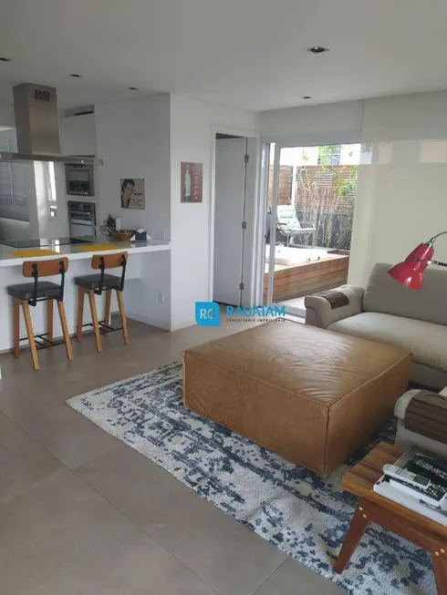 Foto 1 de Apartamento com 2 Quartos à venda, 148m² em Vila Nova Conceição, São Paulo