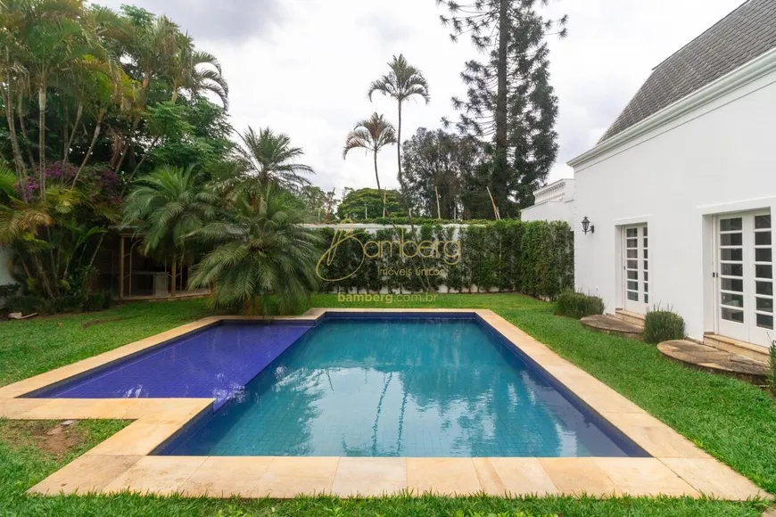 Foto 1 de Casa com 5 Quartos à venda, 690m² em Chácara Monte Alegre, São Paulo