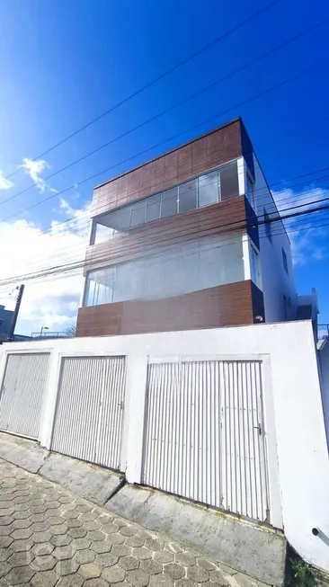 Foto 1 de Casa com 5 Quartos à venda, 285m² em Rio Tavares, Florianópolis