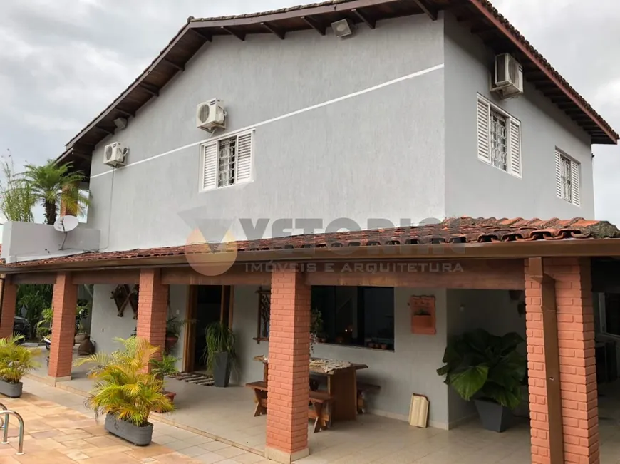 Foto 1 de Sobrado com 4 Quartos à venda, 330m² em Estrela D Alva, Caraguatatuba