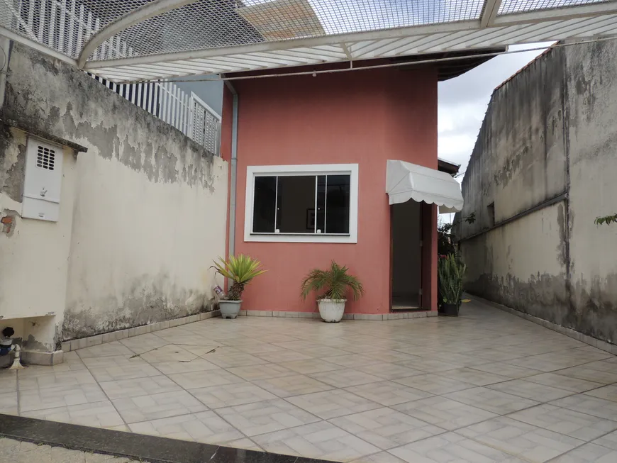 Foto 1 de Casa com 2 Quartos à venda, 80m² em Campos Elíseos, Taubaté