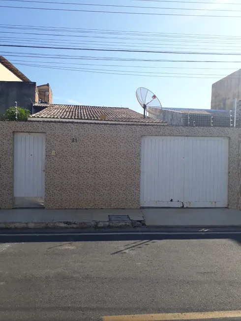 Foto 1 de Casa com 3 Quartos à venda, 208m² em Farolândia, Aracaju