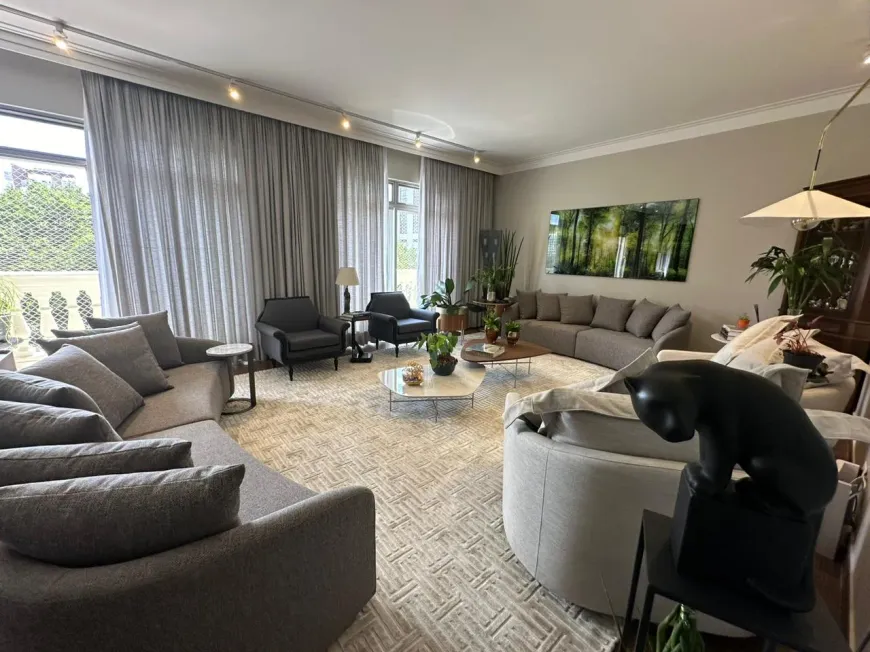 Foto 1 de Apartamento com 1 Quarto à venda, 550m² em Higienópolis, São Paulo