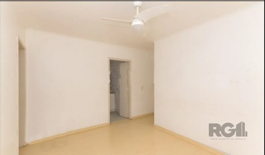 Foto 1 de Apartamento com 1 Quarto à venda, 43m² em Auxiliadora, Porto Alegre