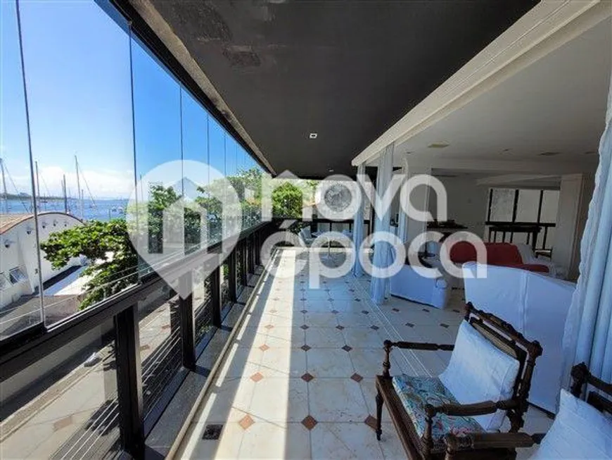 Foto 1 de Apartamento com 4 Quartos à venda, 256m² em Urca, Rio de Janeiro