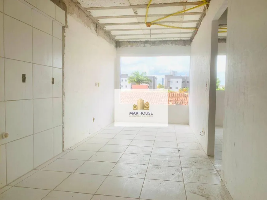 Foto 1 de Apartamento com 2 Quartos à venda, 39m² em Várzea, Recife